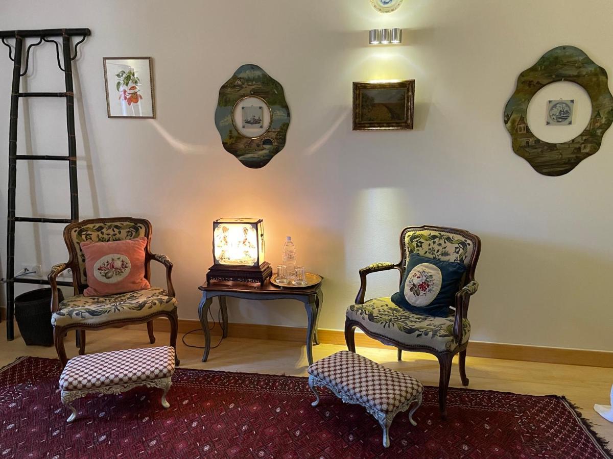 La Cour Carree Bed & Breakfast Rustrel Dış mekan fotoğraf