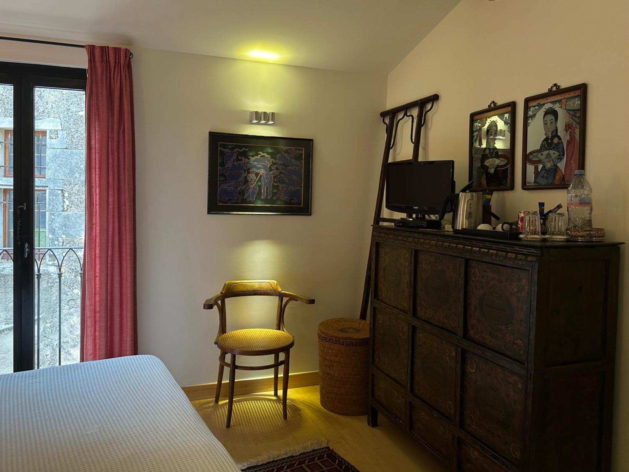 La Cour Carree Bed & Breakfast Rustrel Dış mekan fotoğraf