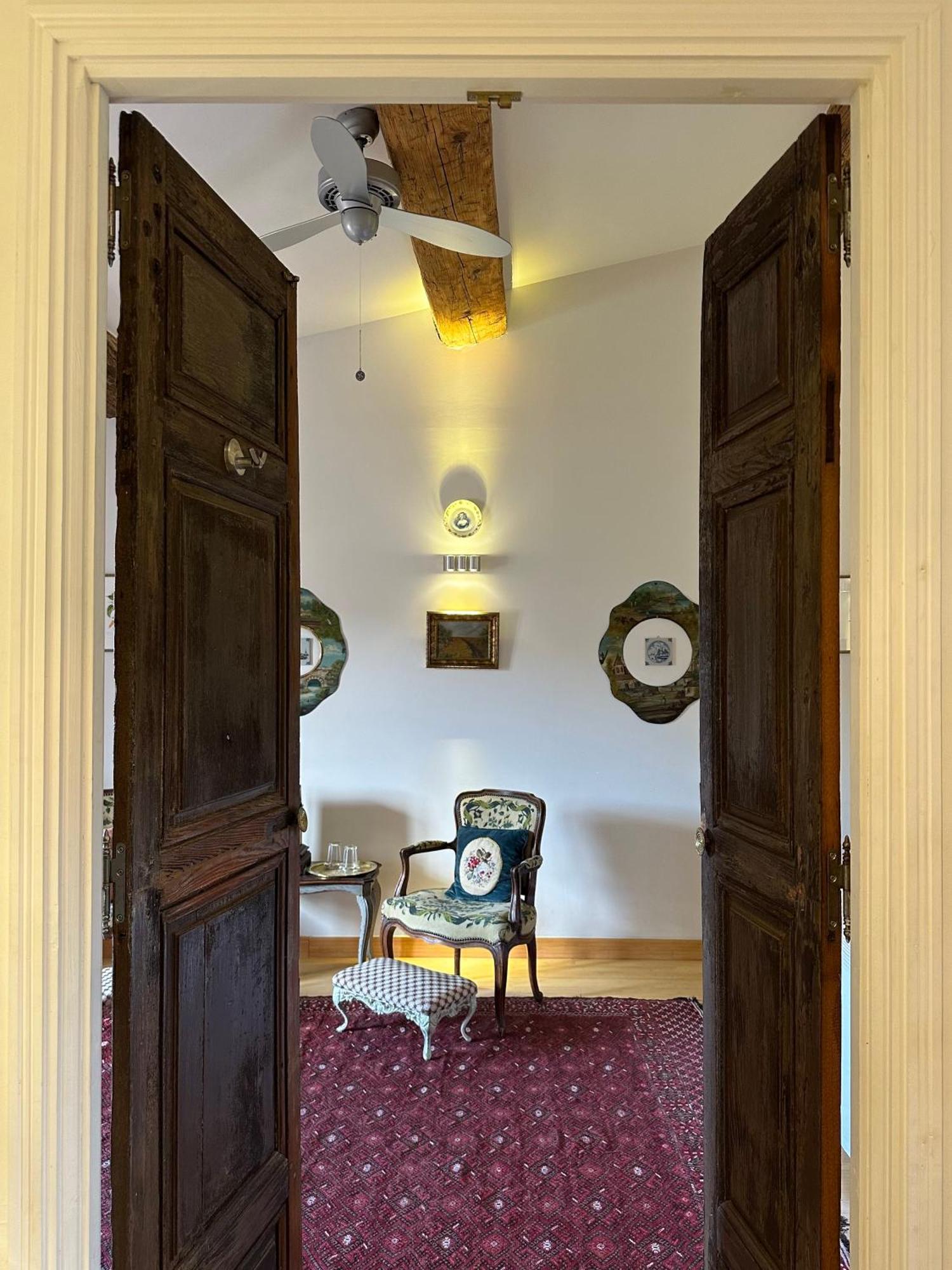 La Cour Carree Bed & Breakfast Rustrel Dış mekan fotoğraf